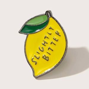 Lemon enamel pin